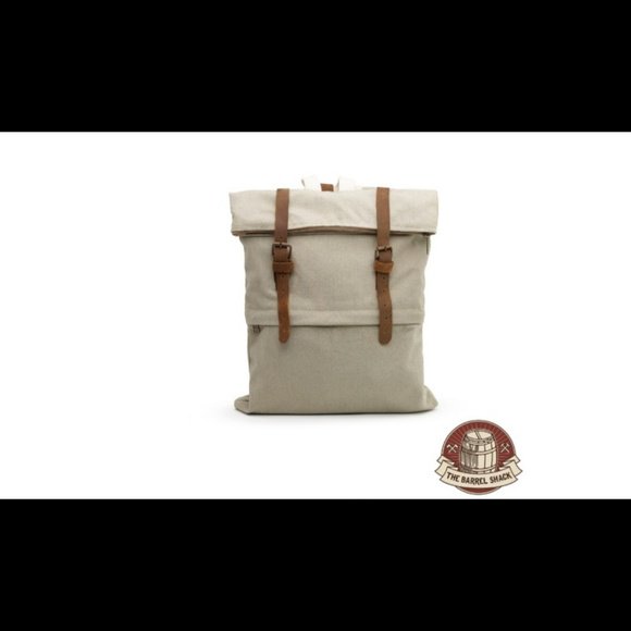 momagarry's tweet photo. So good I had to share! Check out all the items I'm loving on @Poshmarkapp from @GabrielaGudino3 #poshmark #fashion #style #shopmycloset #coorslight #thebarrellshack #gypsy05: https://t.co/iNQ2D5rQ98 https://t.co/OmFxVbD6C0