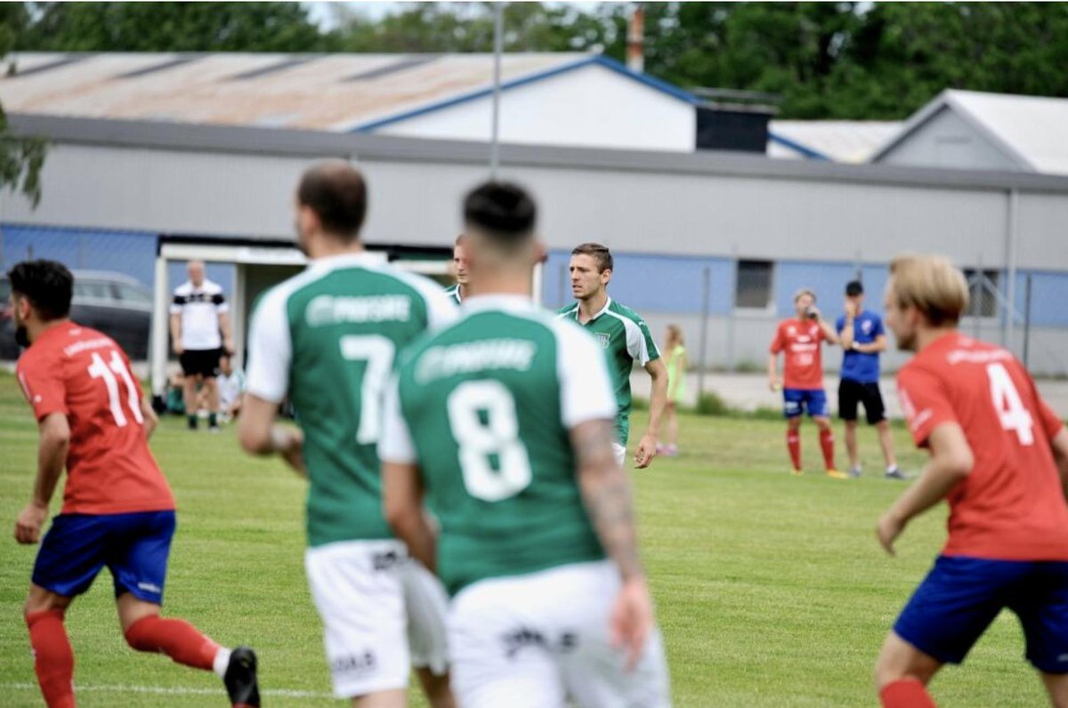 VNsporten's tweet photo. I tisdags gjorde @AnderstorpIF två tidiga mål och vann mötet med Älmhult.
Mot Markaryd var det tvärtom.
https://t.co/RIme97ZetS https://t.co/SaizEKgv4o