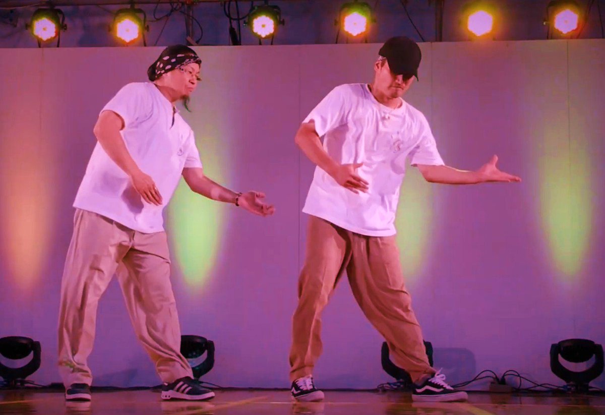 IBELIEVEME2's tweet image. PASSIONE in  前橋花火大会

落合将人さん( ex. WORLD ORDER)の
最新パフォーマンスがUPされています。

お盆のラストは、イケメンで🎵

🎥 youtube.com/watch?v=fxhbyC…
#AnimationDance　#RobotDance