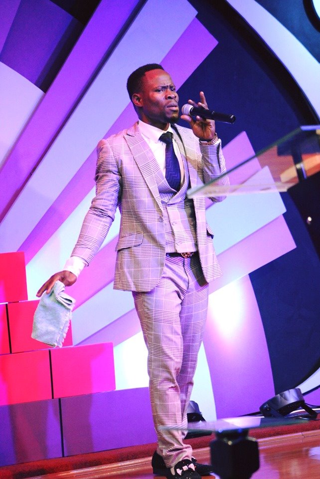 OfmPretoria's tweet photo. #CELEBRATIONSUNDAYSERVICE
MINISTERING: PASTOR TONY CEEMONY
TOPIC: THE POWER OF INFLUENCE

For more of today's message, visit our Facebook page: Omega Fire Ministry Pretoria.

Be blessed!

#CelebrationSundayService
#ThePowerOfInfluence
#TonyCeemony
#AbigailCeemony
@ceemonytony https://t.co/taF2T8Y81F