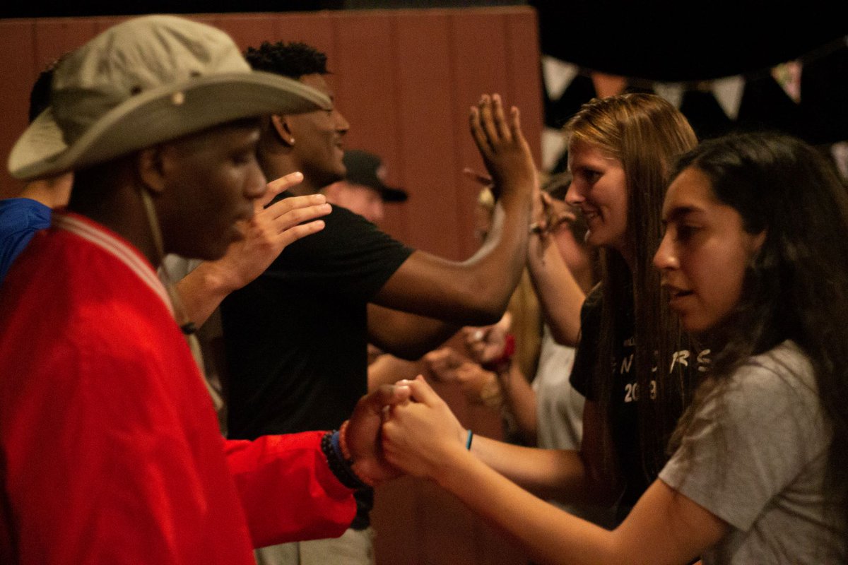 davisandelkins's tweet photo. Last night the students participated in the game "PLAYFAIR." This game helps students break "the new kid on campus" feeling and team-building skills!
#DEBound, #DavisandElkins, #leadingtheway, #DENewStudents https://t.co/kCOof6ToeV