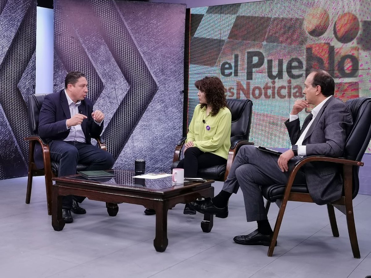 El Min. <a href="/ArceZaconeta/">Hector Arce Zaconeta</a> señala que el problema de la justicia 🇧🇴 no son las leyes, sino los administradores de justicia “Necesitamos a l@s mejores profesionales . Invocamos a las instituciones que administran la justicia a seguir el ejemplo de los notarios” en <a href="/Canal_BoliviaTV/">Bolivia Tv Oficial</a>