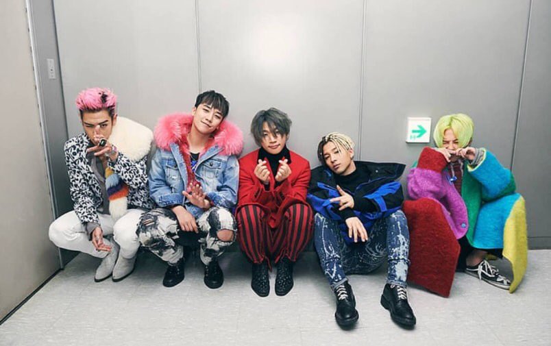 Miss_DunMahone's tweet photo. Ya son 13 años desde que los reyes del kpop debutaron<3 parece que fue ayer cuando dieron su primera presentación<3 estoy muy orgullosa de BB y de ser VIP, #OT5 #OrNothing #13YearsWithBIGBANG https://t.co/ijxmlEqKKm