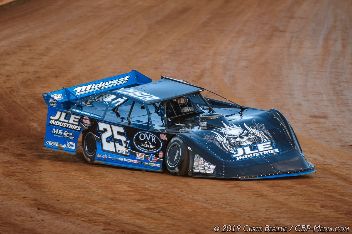 Last nights <a href="/WoOLateModels/">World of Outlaws Late Models</a> feature winner at <a href="/PortRoyalSpdway/">Port Royal Speedway #SpeedPalace</a> <a href="/MzZeigler/">Mason Zeigler</a>