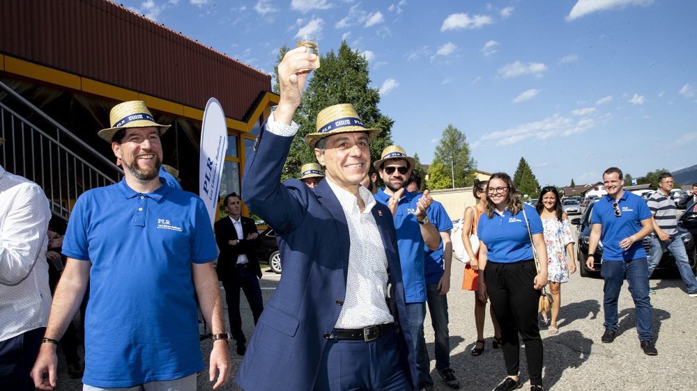 Ignazio Cassis apporte son soutien aux candidats PLR neuchâtelois dlvr.it/RBRgg1