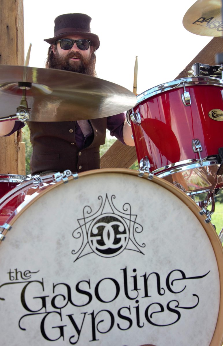 CowpieMusicFestival tweet media