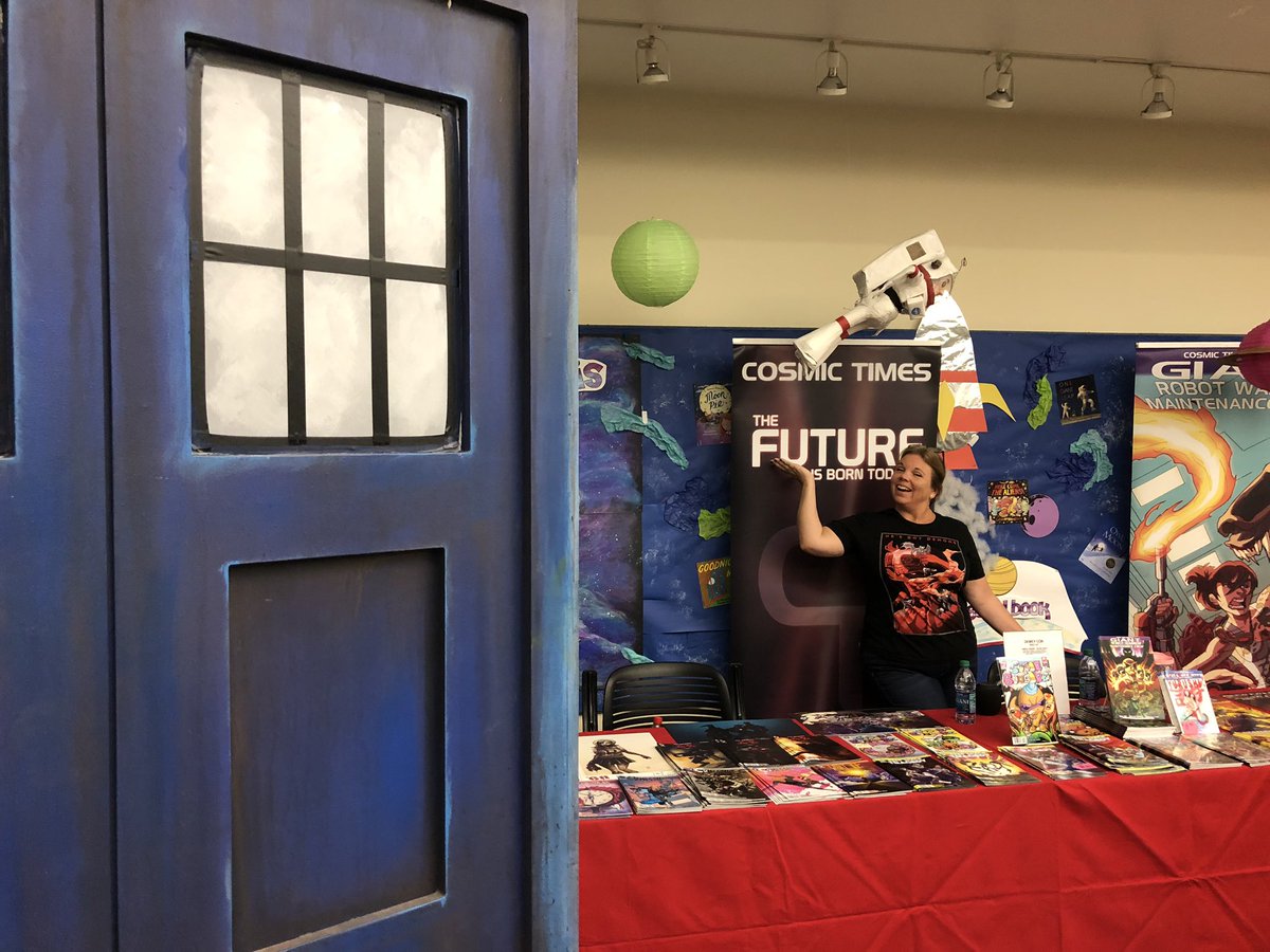MartinPierro1's tweet photo. DeweyCon is happening again TODAY - if you didn’t make it yesterday, come out today and see us at the @pbclibrary Main Branch on Summit Blvd. it’s a FREE comic con!
#Fun #Comics #Library #IndieComics #BeCosmic #DeweyCon https://t.co/1LmHQxIpT3