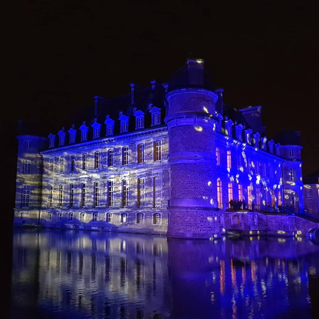 jmfroidure's tweet photo. 17.08.2019 - Féeries de Beloeil.
#feeriesdebeloeil #beloeil #spectacle #lucpetit #chateaudebeloeil #feeries #féeries #belgique #belgie #belgium #jmfpics #smartphone #galaxy #carpediem #forfunonly 

https://t.co/N3iU0VJhDM https://t.co/CBcKmaTJsQ