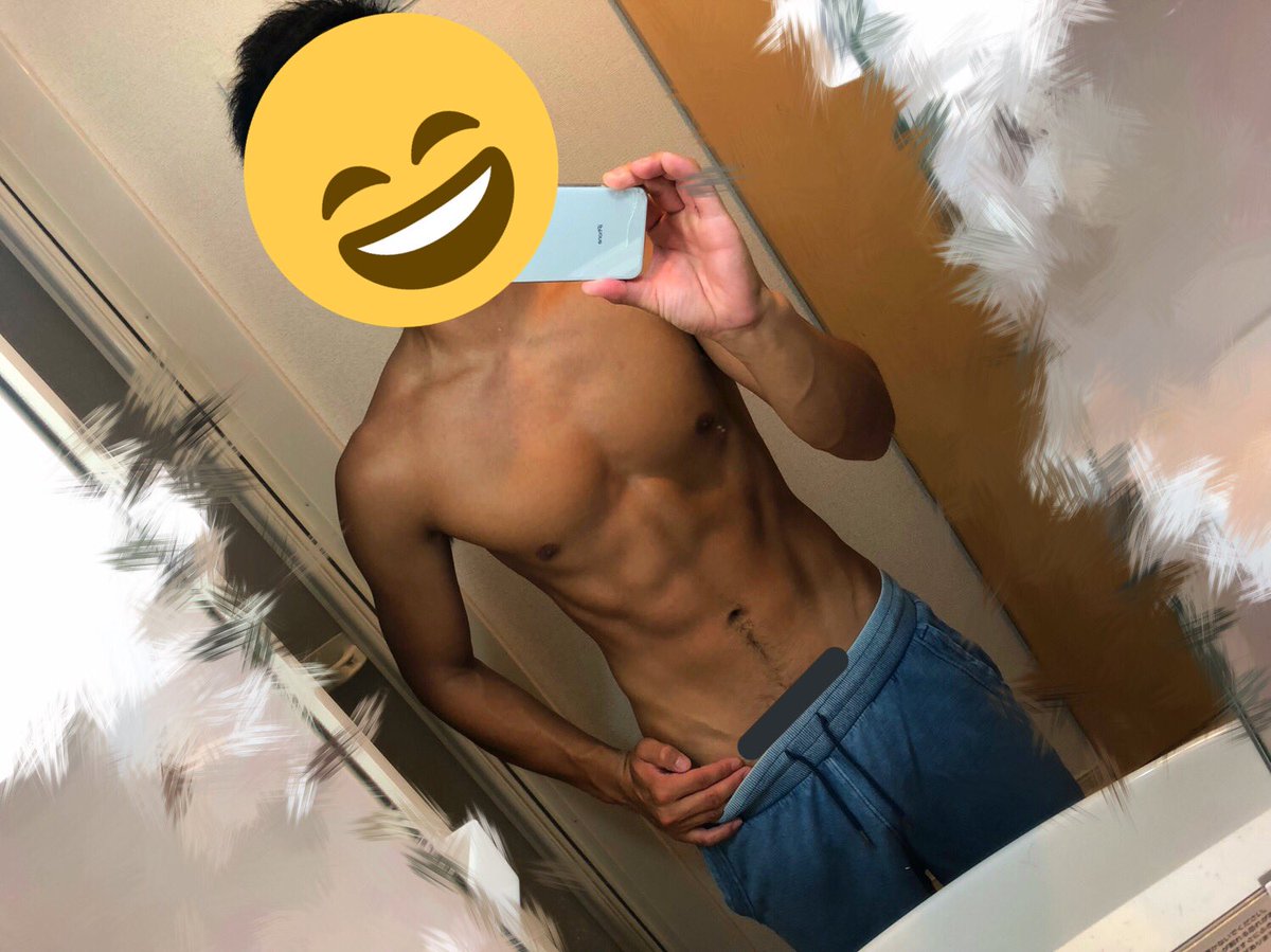 proteiiin's tweet photo. 6月からダイエット開始。
筋トレ&amp;有酸素を週4、プロテイン1日5杯、日常的にBCAAを約2ヶ月続けた結果これくらい変われました。テキ村先生神。
#テキ村式 https://t.co/OmzKsQKrZL