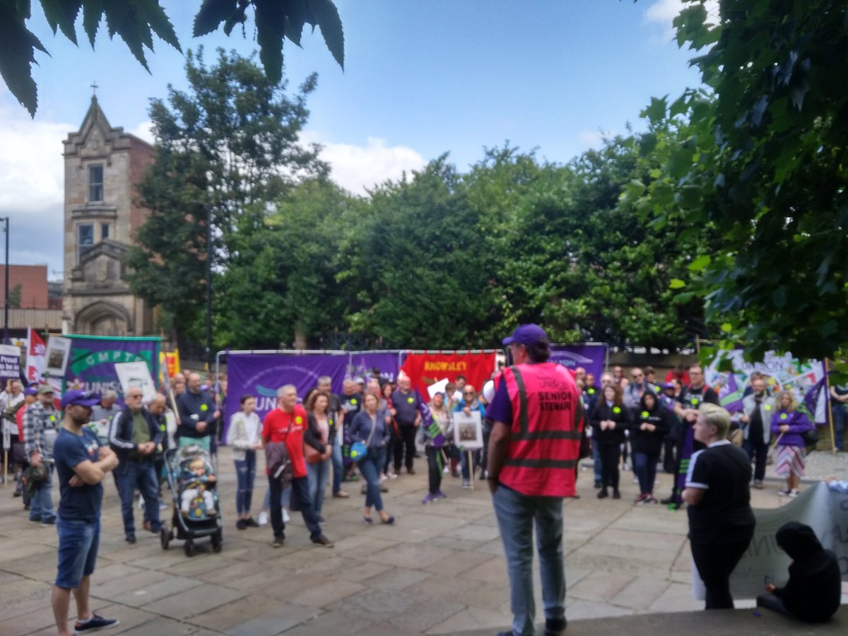NorthWestUNISON's tweet photo. More shots from our #Peterloo19 feeder march. A great show of strength from our branches, who have commemorated the peterloo massacre. We are still fighting for democracy and freedom today. https://t.co/dWbljckNHG