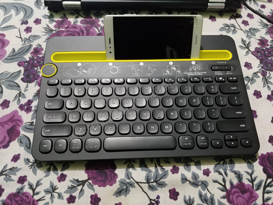 MobileScienceU's tweet photo. Tweeting this message from #LogitechK480 using with my @HuaweiIndia #P9 smartphone.
New video about #Unboxing & #review coming at our @YouTube channel. Post your question about this @Logitech multi device #keyboard
#Logitech #MultiDevice #K480 #mobilescience #mobilescienceu https://t.co/CIFmjceLMz