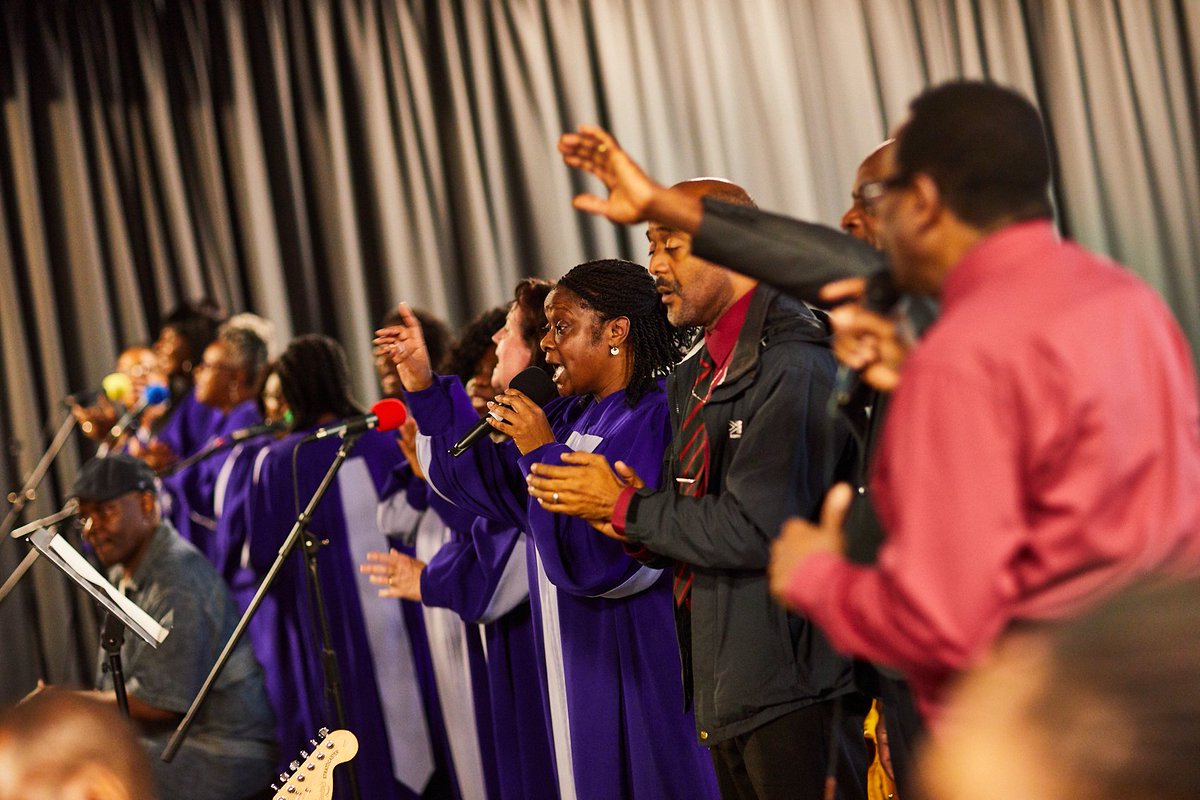 JamaicaLeeds's tweet photo. There were tambourines, a banjo and so much joy at our #EulogyProject Sing a Sankey event celebrating Jamaican funeral and remembrance traditions #JamaicaLeeds π€ππ #nationallotteryheritagefund #leedsinspired #windrush2019 π· @photosbydavid https://t.co/zaGlqlCpi1