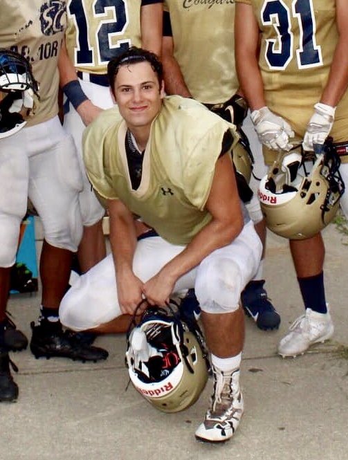 aicherlacrosse's tweet photo. Lacrosse is his first love but football is a close second... 2 rushing TD’s and a punt return taken to the house in the blue and fold scrimmage.  Bitter sweet ... last year of HS sports is starting... https://t.co/2IUOvhY3OV