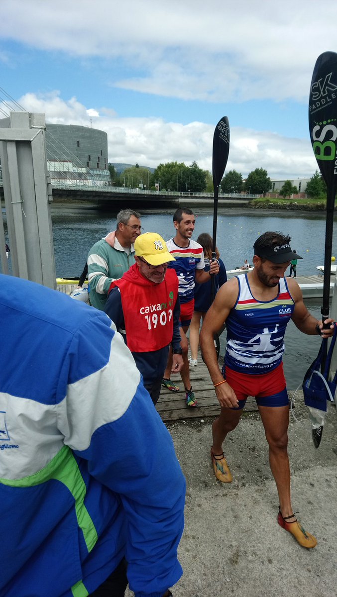 CP_Olivico's tweet photo. Jaime Sobrado e Iván Alonso CAMPEONES de España de maratón. https://t.co/aScxM0F9vV