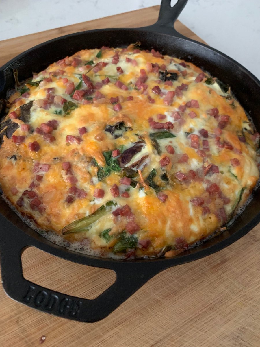 3RiversENT's tweet photo. @joannagaines Love my new #cookbook! #MagnoliaTable Great Inspiration for #SundayBreakfast https://t.co/NdR8eu0drQ