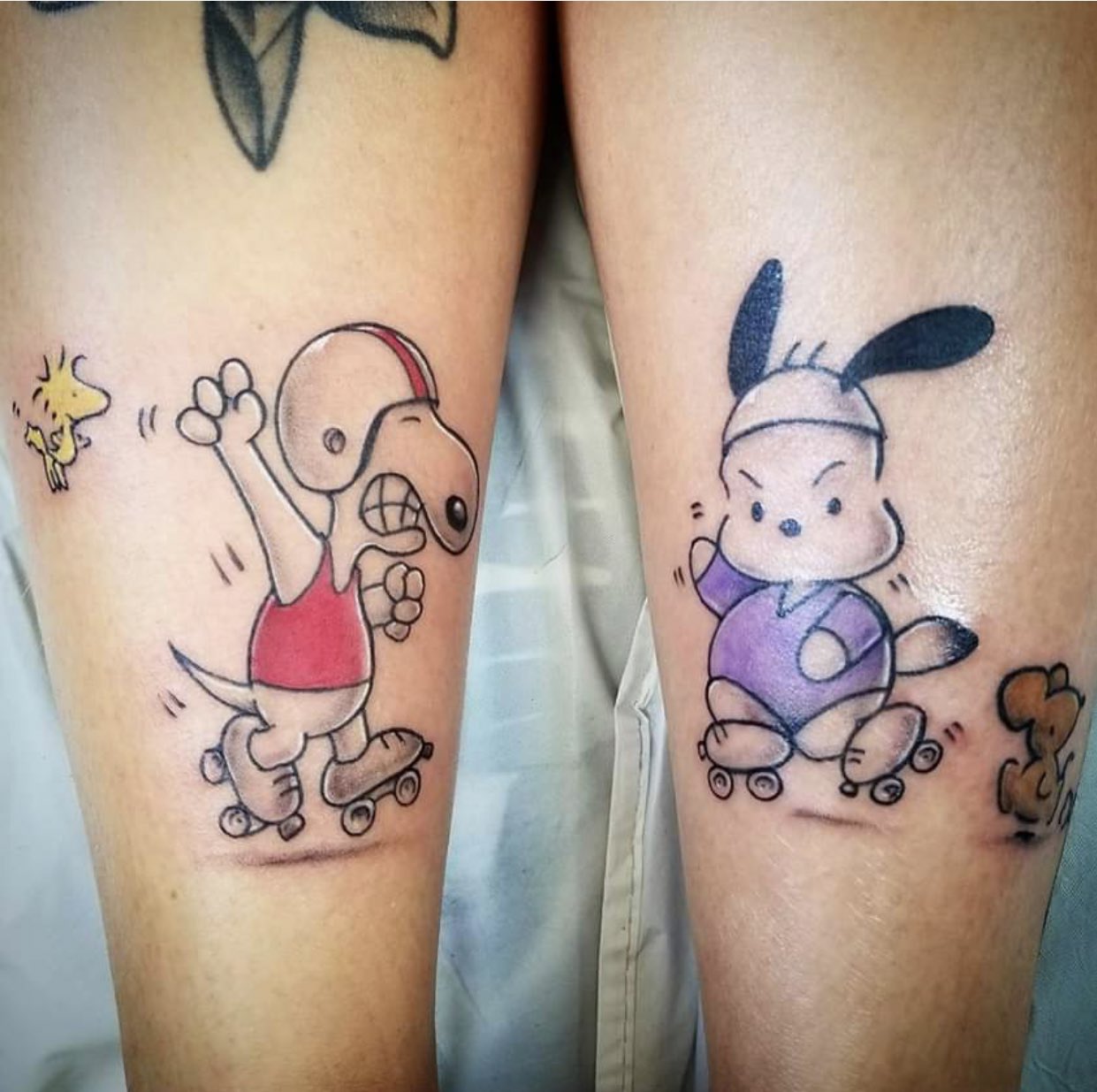 Twitter 上的 ヤング スヌーピーとポチャッコが犬 ローラーブレードで対決するタトゥーを両脚に入れた人 この想像力でぜったい人生を楽しく生きていけるだろうな ちゃんとスヌーピーもポチャッコも友達を応援に連れてきてて優しいな T Co Otsyzppovs Twitter Twitter 上的 ヤング スヌーピーとポチャッコが犬 ローラーブレードで対決するタトゥーを両脚に入れた人 この想像力でぜったい人生を楽しく生きていけるだろうな ちゃんとスヌーピーもポチャッコも友達を応援に連れてきてて優しいな T Co Otsyzppovs Twitter