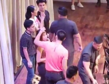 kianoxx's tweet photo. KiaNo is all i see!!!!! sarap nyong ibulsa na dalawa!!!!

© sa pic.

#KIANOFirstMallShow https://t.co/1dADZDiOPG