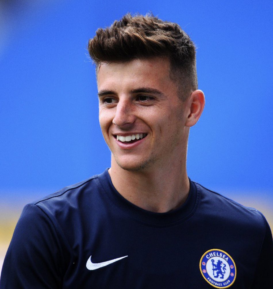 MickyJnr_'s tweet photo. Mason Mount goal in a bit. ⚽
#MountTime 💙
#CHELEI https://t.co/jnpufoWYqr