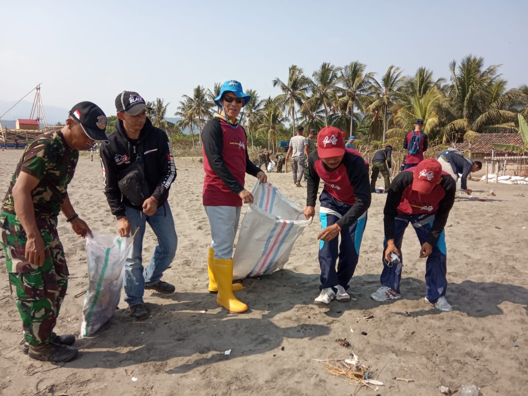 Wisata Pantai Asmara Kalimantan Selatan Yang Indah Masih