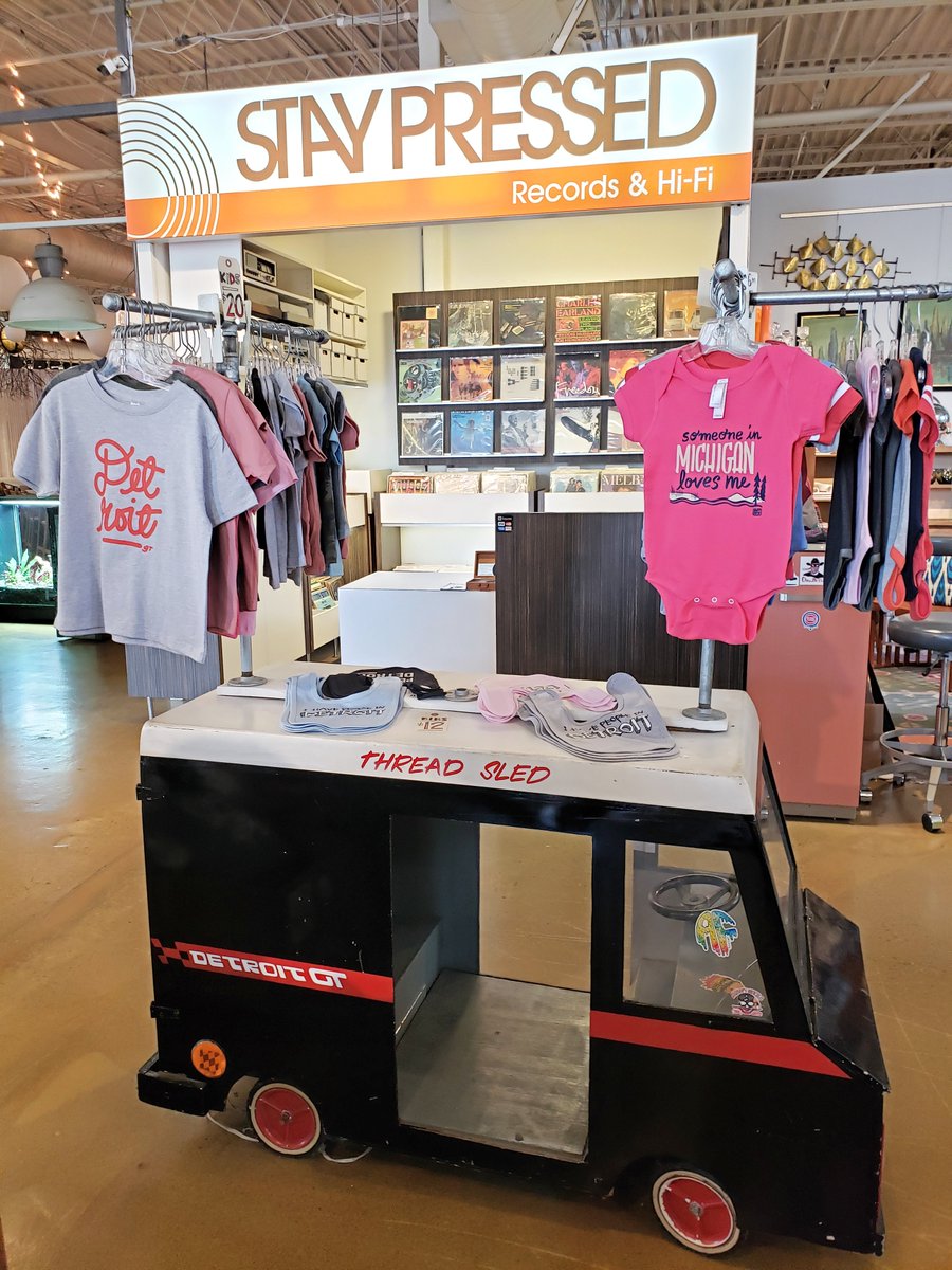 RustBeltMarket's tweet image. The Rust Belt Market is #kidfriendly. We have lots of cool things for the little ones to see and do! Come #shareanexperience #shoprustbelt #rustbeltmarket #shoplocalmichigan