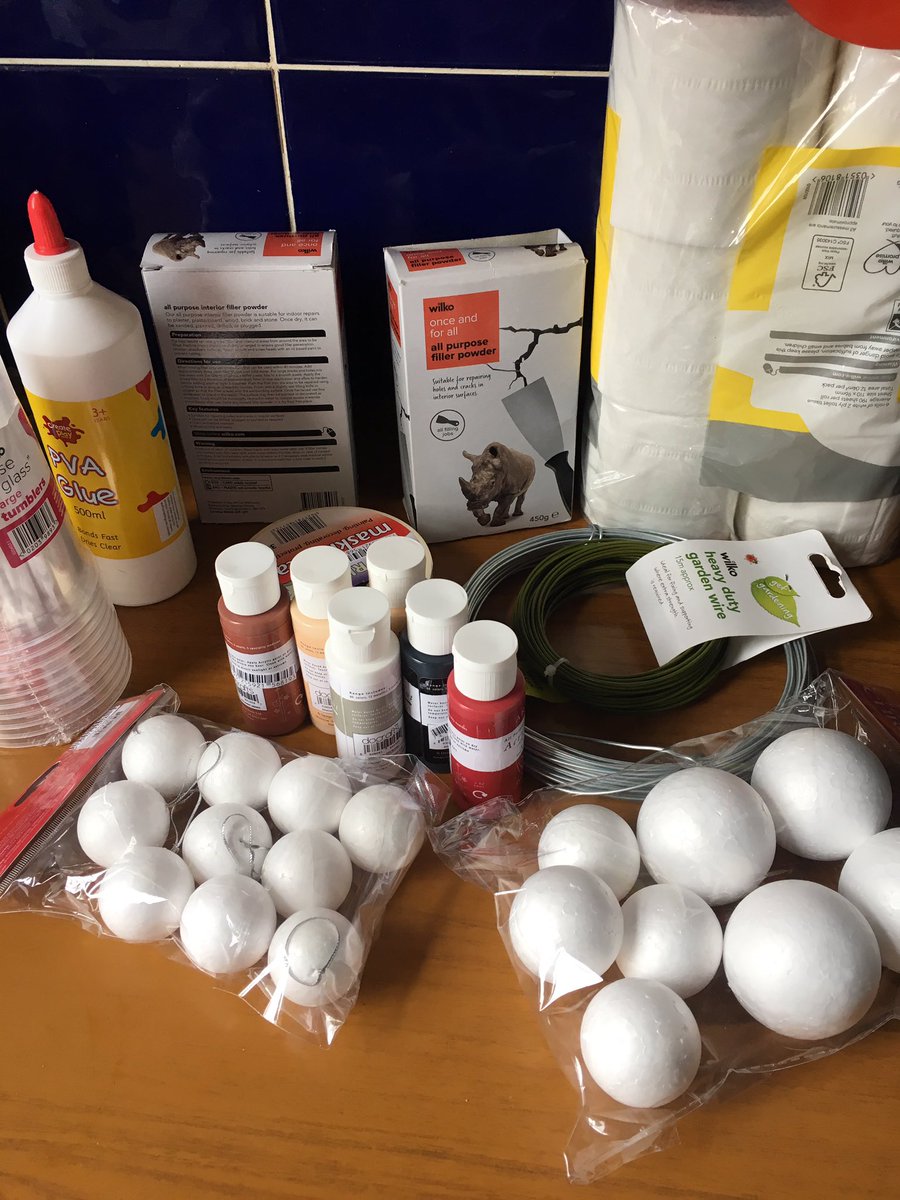 BigTallLoud's tweet photo. @bunsenbernerbmd Thanks Bunsen, I didn’t realise you knew I was struggling getting going on my cosplay, but with your wise words I have gone and bought what I need to start. #cosplay #alwaysbemaking https://t.co/vHrbet9GGV