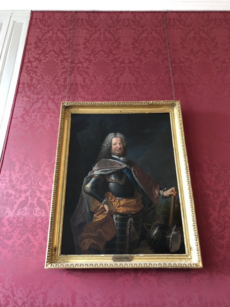 frobine's tweet photo. La chambre du roi Stanislas à Chambord... #NancyForever la Lorraine est partout 😉 cc @VilledeNancy https://t.co/EQqMx3TAhR