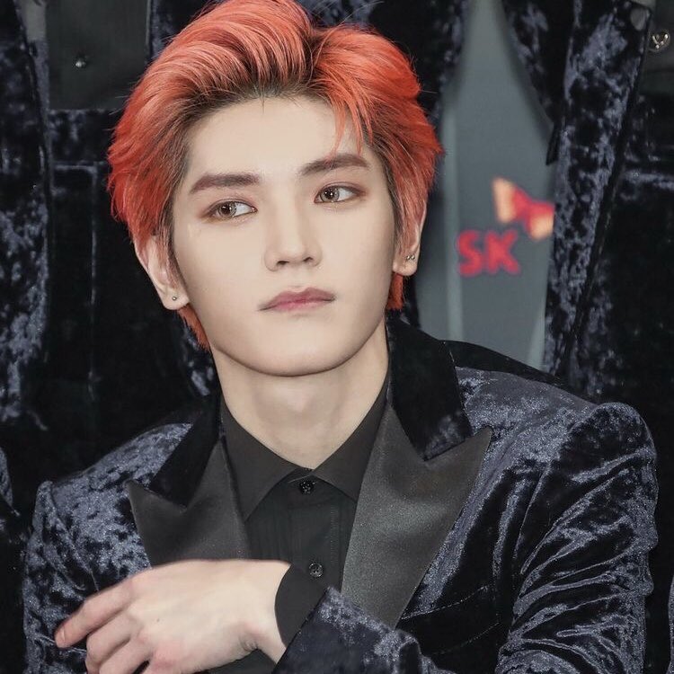 pequenatiny's tweet photo. ↳ NCT - Taeyeong ↰ https://t.co/4lm8TKEGMt