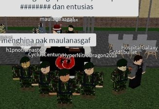 KOSTRAD_RBX's tweet photo. KOSTRAD HotTopic
================
Whilst the upacara was ongoing, there were many trollers, we decided to protect the podium which where the pembina upacara stands, we killed everybody who dare go near the podium. This shows KOSTRAD's loyalty. https://t.co/95CiyYrR6E