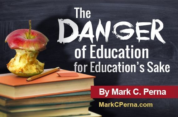 MarkPerna's tweet photo. I wonder how much of this educational debt was taken on because the student was encouraged to pursue education for education’s sake alone—without an end goal or destination in sight that would enable them to repay their loans. https://t.co/6JpedWPdqo #CollegeDebt https://t.co/g4rR4xBArR
