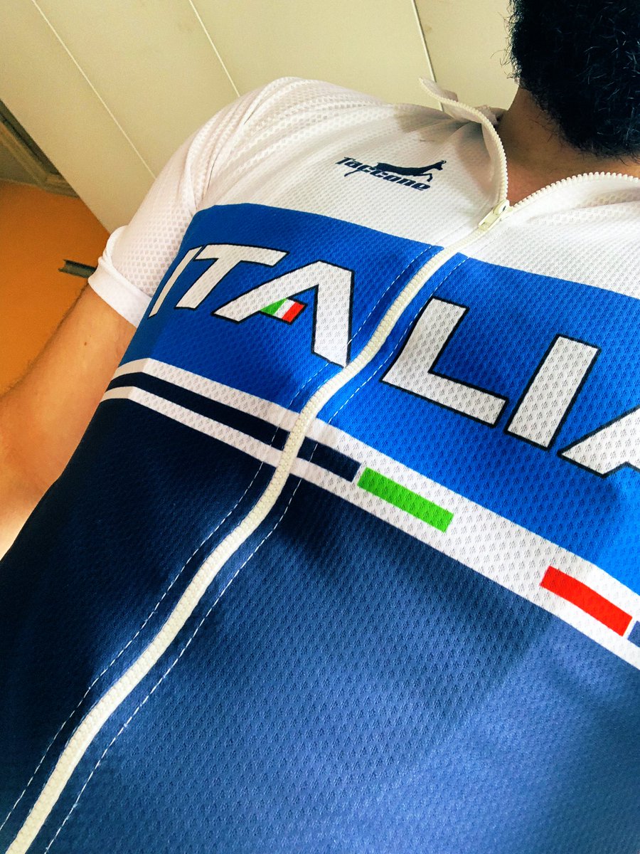 dpen_cc's tweet photo. @MTLWINEGUY @chianticlassico 🍷🍷😖🚴🏽♂️🚴🏽♂️ #taccone https://t.co/FQjbAjrKI9