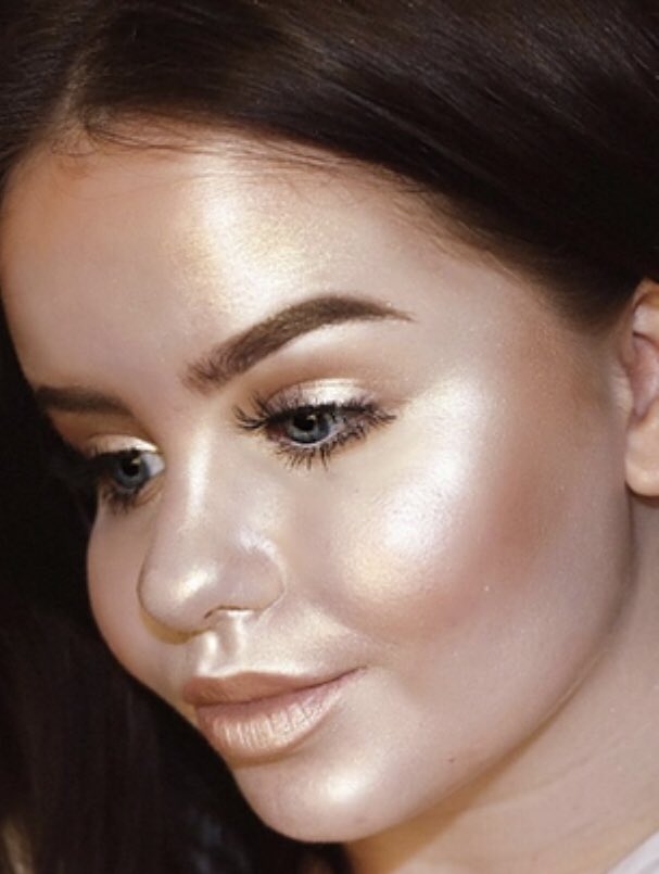 Natasha denona glow duo румяна и хайлайтер. эффект хайлайтера. хайлайтер для светлой кожи. хайлайтер для светлой кожи. Too faced diamond light highlighter.