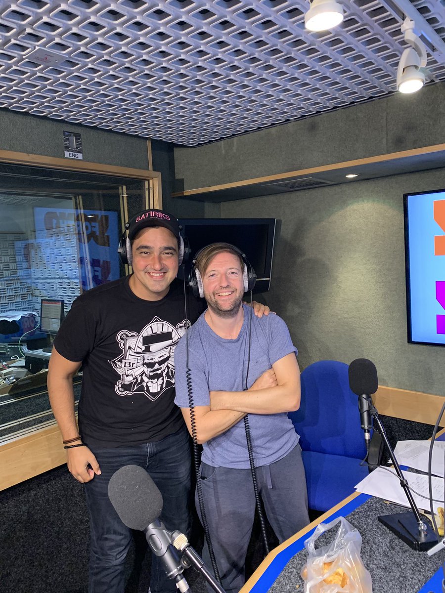 The Argentinian <a href="/adrianminkowicz/">Adrián Minkowicz</a> is on with Andrew talking all things Fringe!
