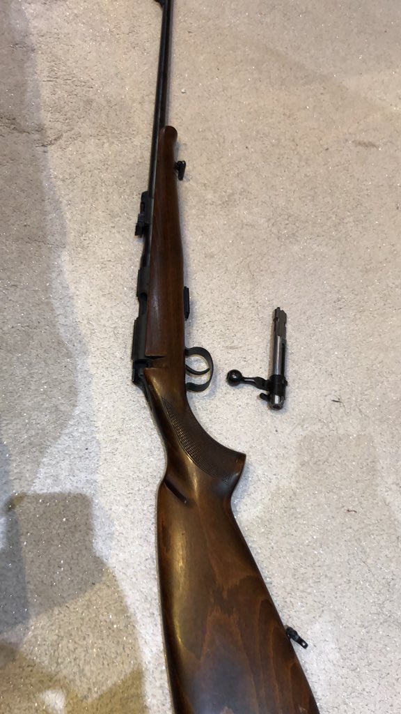 حــراج tweet media