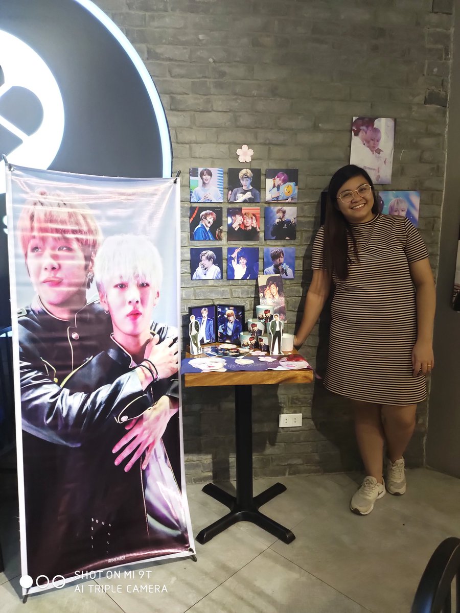 keiesei's tweet photo. And makakalimutan ko ba naman yung tao sa likod ng comments tuwing event na lang, "Magkamukha kayo." "Magkapatid ba kayo?". We will always enjoy taking a picture that screams "Tara picture, kunwari close tayo." Thank you for being with me in my last event @starOnge_
#DayswithYou https://t.co/Ry8dX6EVm2