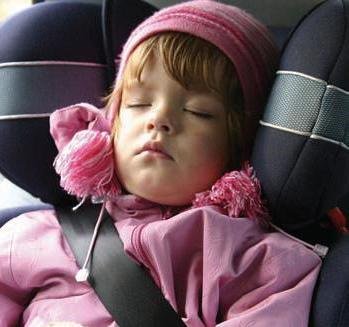 CIRPatCHOP's tweet photo. Consistent & correct use of #childrestraintsystems can help keep children safe in motor vehicles. @ChildrensPhila's Center for Injury Research and Prevention offers helpful resources for #childpassengersafety practitioners, parents, and advocates: https://t.co/tMfzy2cnP8 https://t.co/U2goLDfEzT