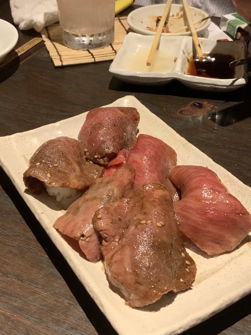 ç¥çµµåž«ã®å®Žã«åŒã°ãã