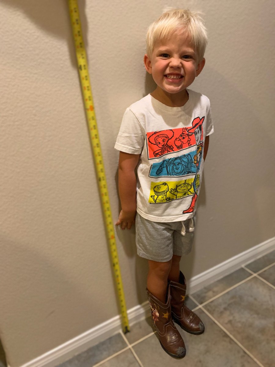 SSovacool55's tweet photo. Pre-Season Disneyland Daytrip and Logan Stone hitting the magic 40 inch mark with his cowboy boots and spiked hair!  #HomeTeamFirst #Future1stTeamer #Cheese https://t.co/oyM1Rm944P