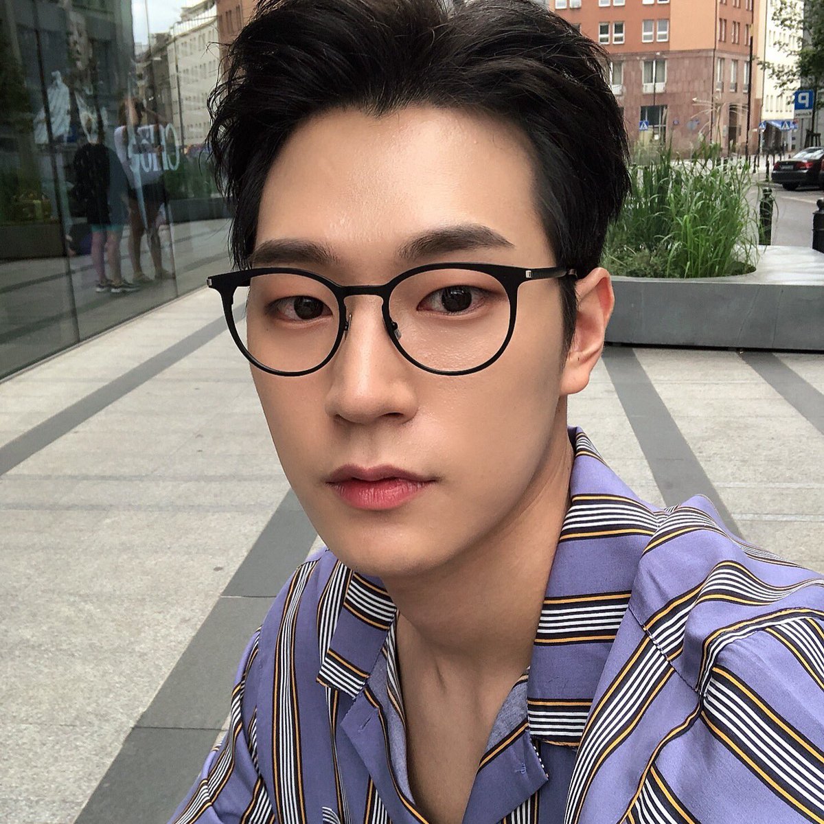 KNKOfficial220's tweet photo. [서함] 솸나잇!🌙 https://t.co/KgIZdJrxcz