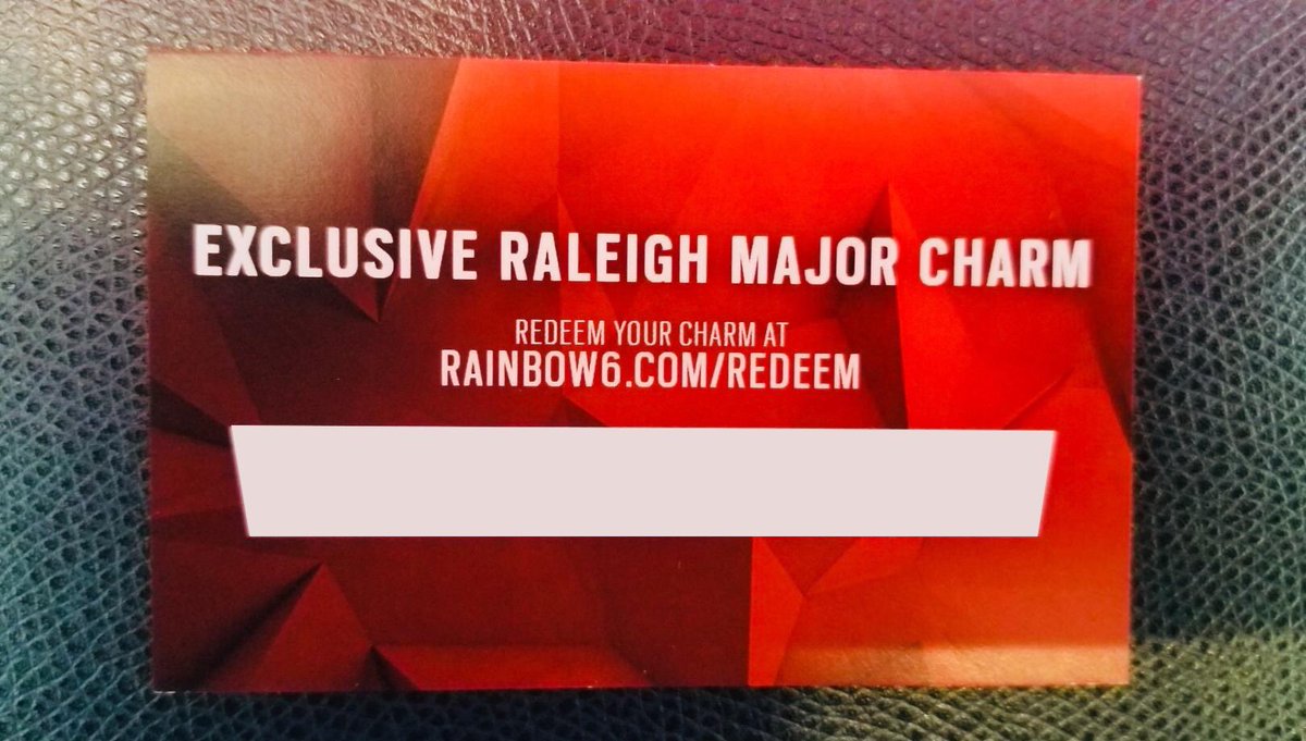 ESIX_FR's tweet photo. En ce dernier jour du Six Major de Raleigh, on vous offre la chance d’obtenir un charm exclusif du Major ! 💥

Follow @ESIX_FR et Retweet.

⏰ Tirage le 21 Août à 20h ! https://t.co/JnHodR3w0T