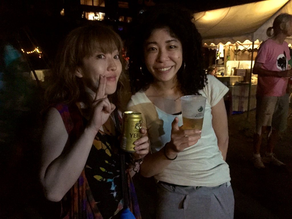 キャス tweet media