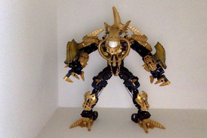 bionicle gold