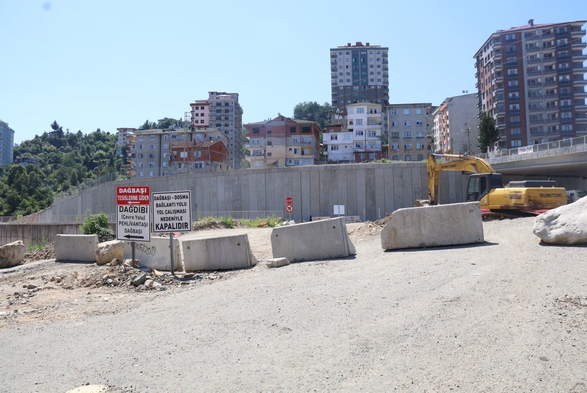 "Yol Yaptılar, Mahalleyi Duvarla İkiye Ayırdılar: '50 Metre İçin Bir Kilometre Dolanıyoruz'"  nehabersin.com/haberler/yol-y…