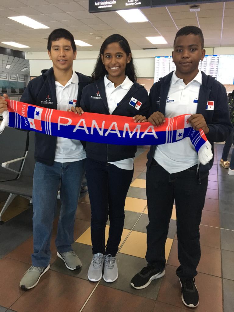 correaricky28's tweet photo. Equipo de natacion q representa a PANAMA @Chitreanos en los juegos Codicader en https://t.co/WxFgpM9Aws los 9 @Chitre_Progresa 3 son chitreanos Dios los bendiga https://t.co/NB3DztEDIZ
