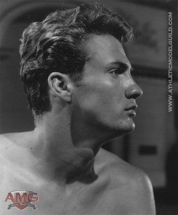 creatureblackl1's tweet photo. John Haley [Photos by Pat Milo and Athletic Model Guild] Los Angeles, 1960 #johnhaley #patmilo #athleticmodelguild #vintagemen #vintagegay #gaymen #nakedgay #nudegay #nakedman #nakedmen #vintagephysique #gay https://t.co/zLafhcRWqV
