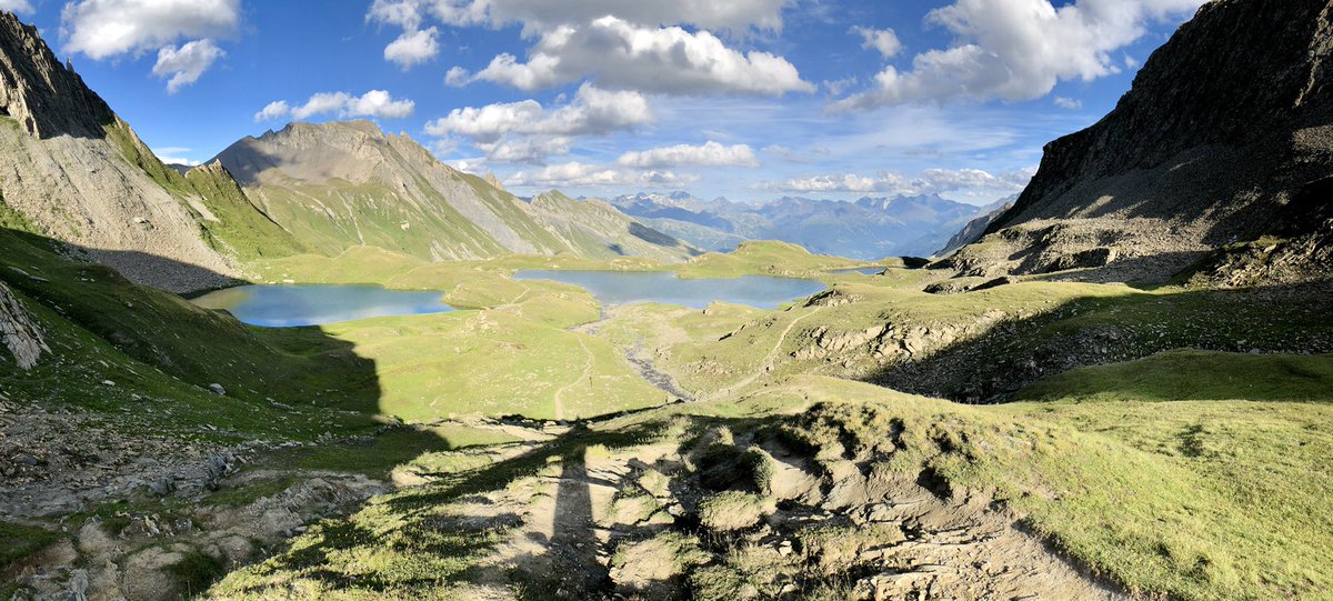 AdriTheaux's tweet photo. Quiet... 😍🚵‍♂️ https://t.co/kkUgW85rLB