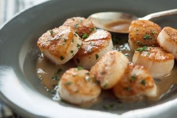 iontv's tweet photo. Fresh, delicious, pan-seared scallops anyone? The #IONTVKitchen has the full recipe: https://t.co/QPn65BWhID https://t.co/aZPyYqFVGl