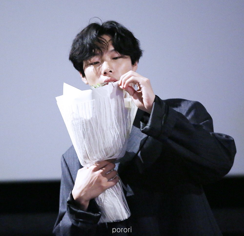 lostinminorcp's tweet photo. 이 사진 넘 최고야.. https://t.co/WOGRowwR9E