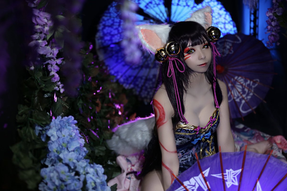 ট ইট র コスプレイヤーまこにゃん Youtuber Cosplay モンスターストライク もっと沢山の魂魄が欲しいの くりゃれ 妲己 獣神化 Photo まちゃ蔵