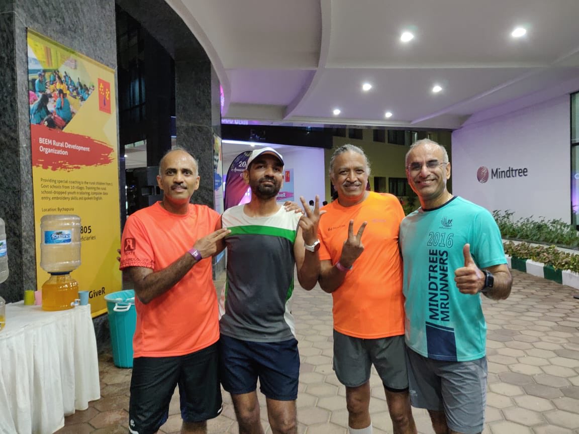 philipanish2000's tweet photo. Mindtree 20years anniversary Run. 
100 kms run by Deepak Rajput. We started at 12 midnight on Saturday. Congratulations Deepak 👍
#mindtree20 #mindtree https://t.co/HXp1sNqGQ1