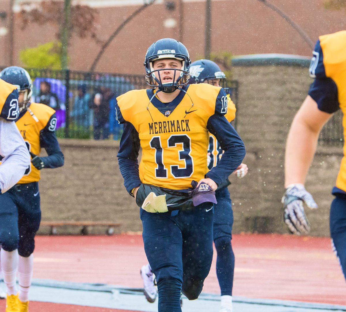 Merrimack_FB's tweet photo. “Jack” days until kickoff 😏

💪 1️⃣ 3️⃣ 💪

🎟 | https://t.co/s7KK9MdpmB

#MackTough https://t.co/igLKTb8zdy